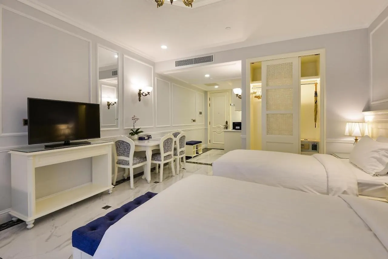 Lan Rung Beach Resort Long Hải