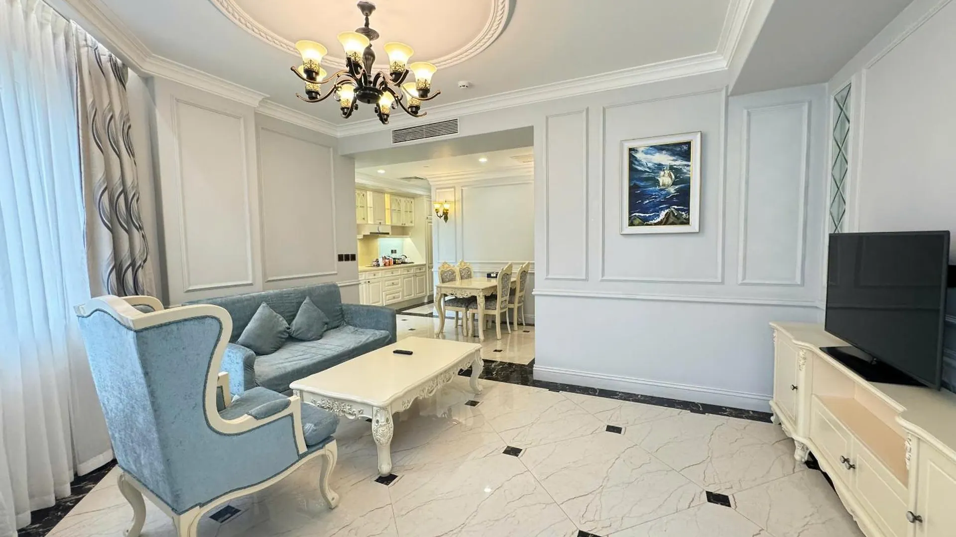Lan Rung Beach Resort Long Hải